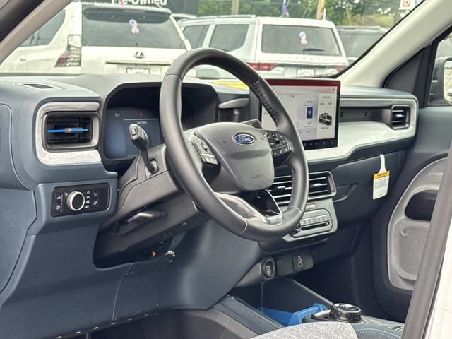 Used 2025 Ford Maverick XLT FWD image 9