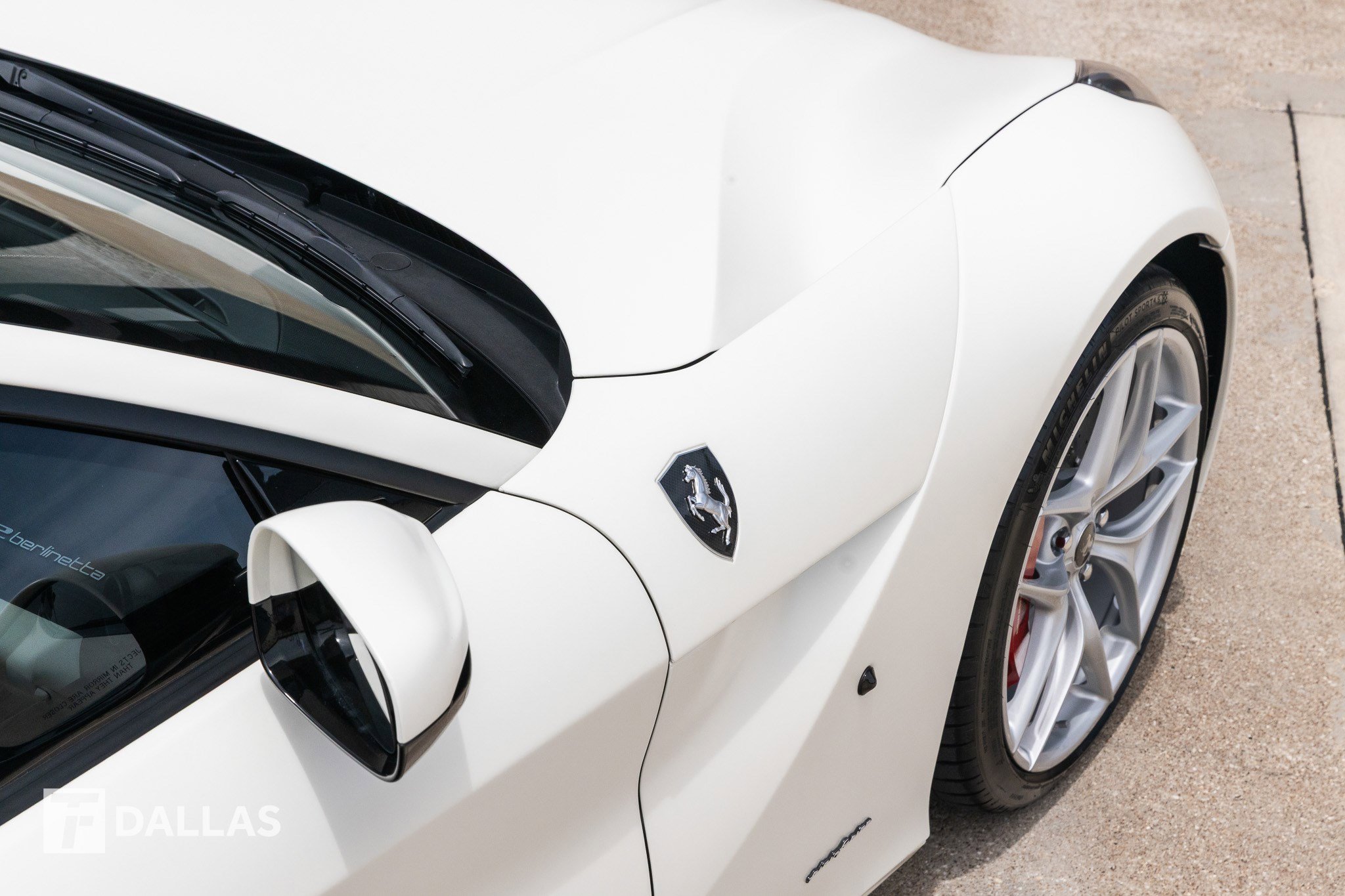 Used 2014 Ferrari F12 Berlinetta image 20