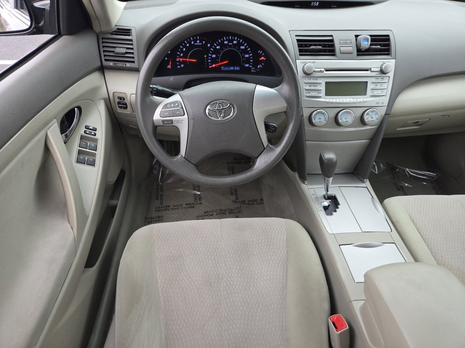 Used 2010 Toyota Camry image 19