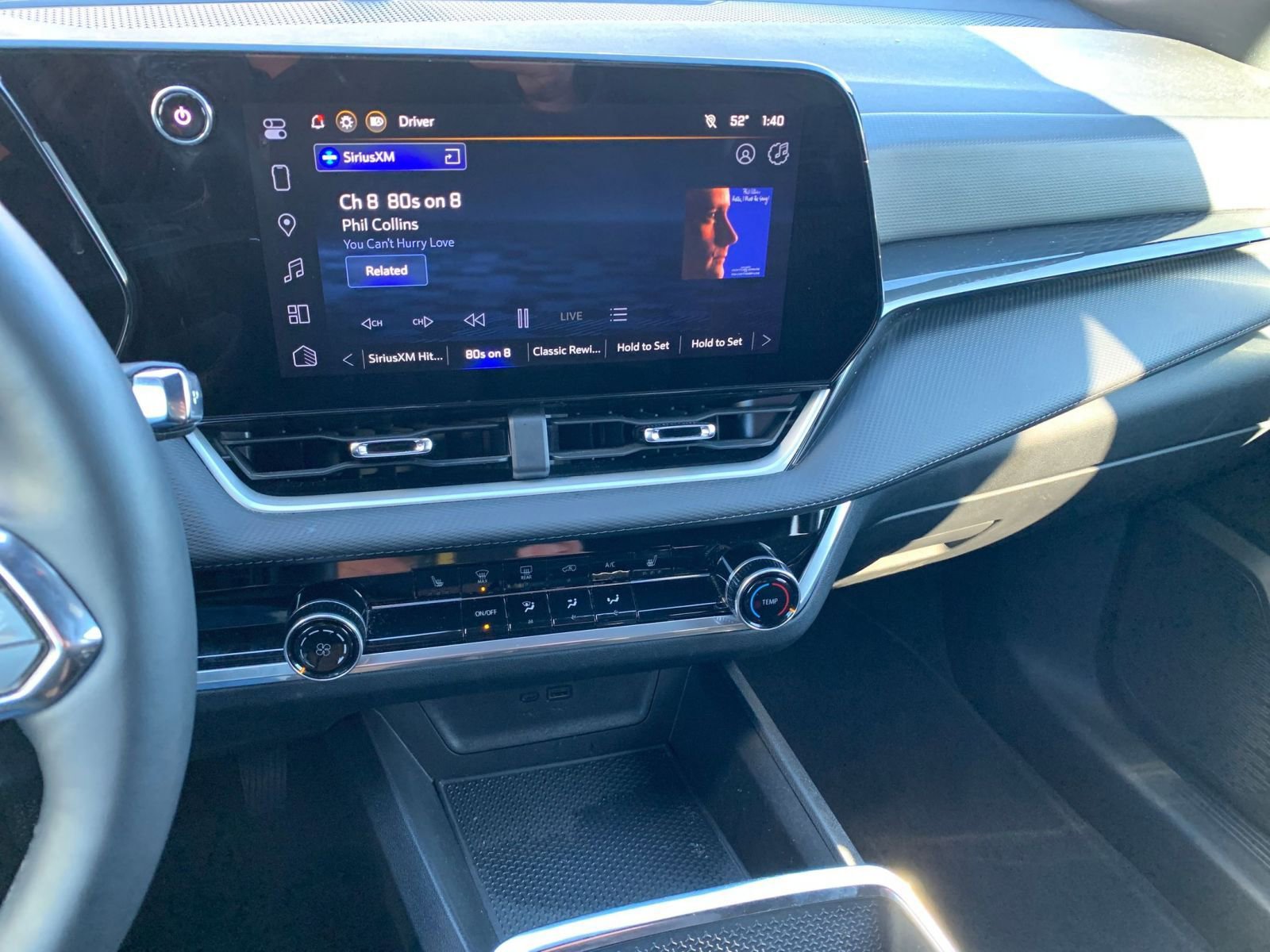 Used 2025 Chevrolet Equinox LT image 18