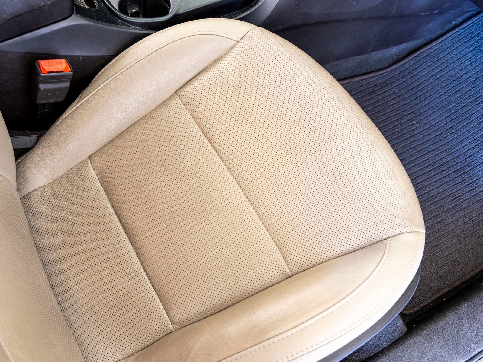 Used 2018 Hyundai Santa Fe Sport 2.0T FWD image 29