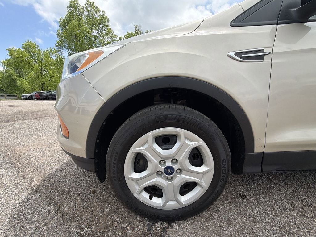 Used 2017 Ford Escape S FWD image 10