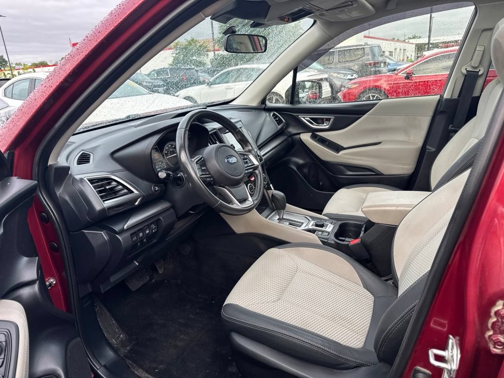 Used 2024 Subaru Forester Premium AWD/4WD image 5