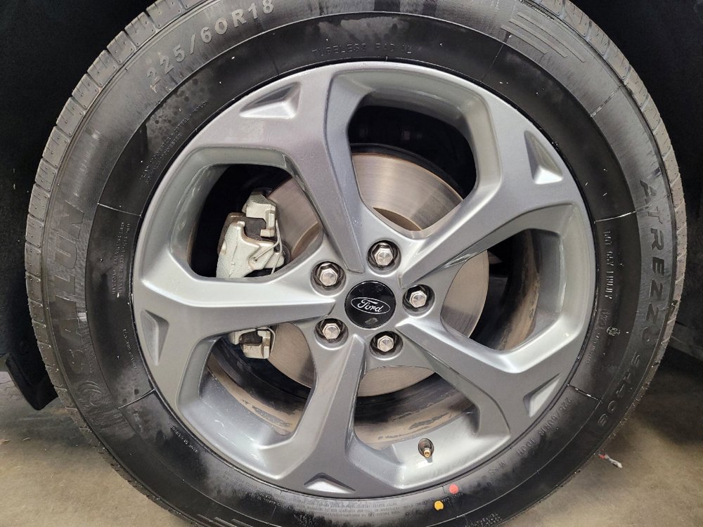 Used 2023 Ford Escape ST-Line image 31