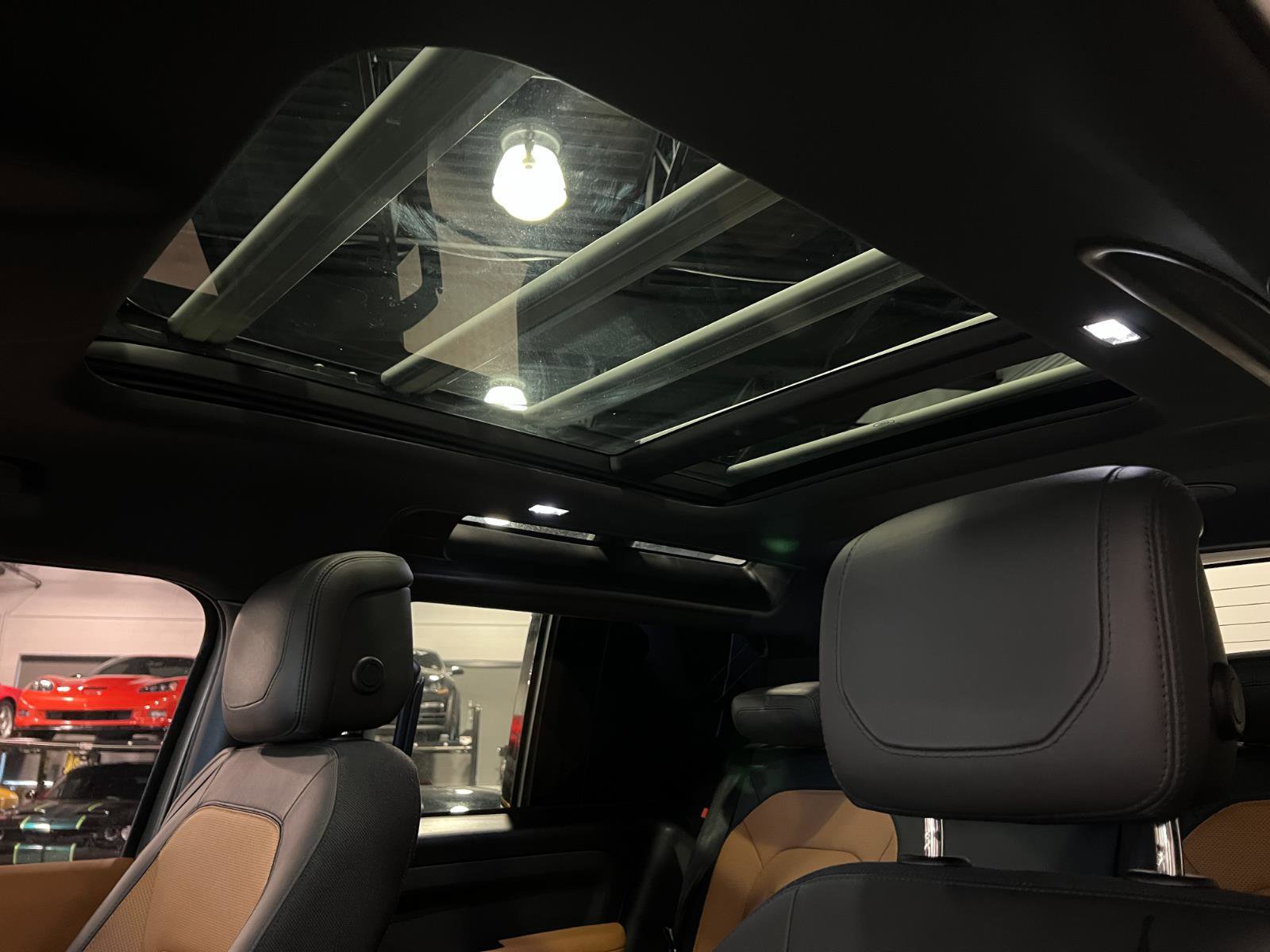 Used 2023 Land Rover Defender 90 X image 23