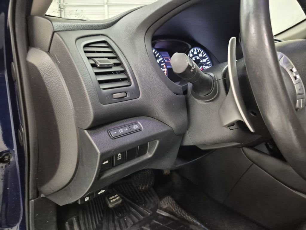 Used 2017 Nissan Altima 2.5 SR image 18