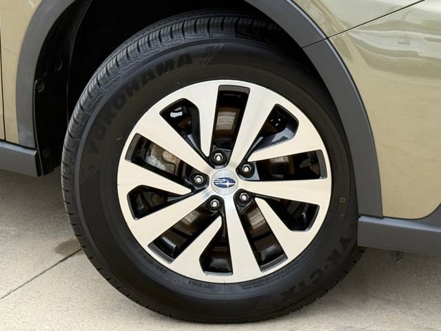 Used 2021 Subaru Outback Premium w/ Popular Package #1 AWD/4WD image 2