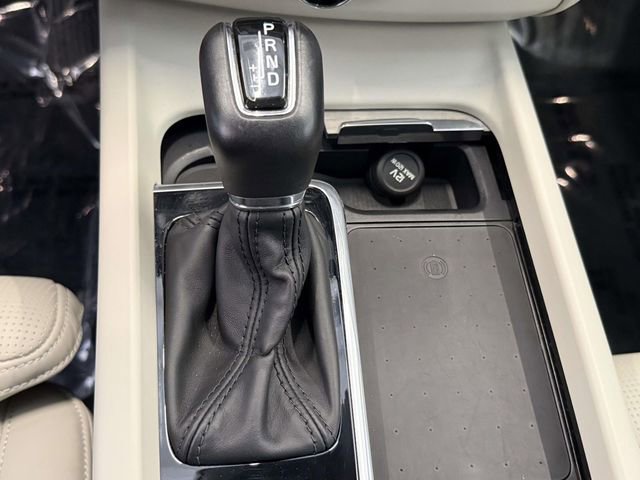 Used 2021 Volvo XC60 T6 Inscription w/ Advanced Package image 24