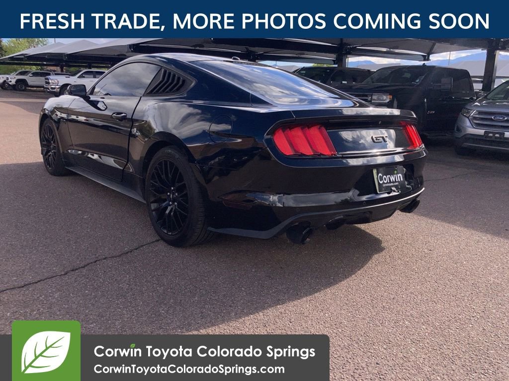 Used 2017 Ford Mustang GT Premium w/ GT Performance Package RWD image 6