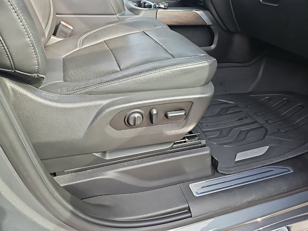 Used 2020 GMC Sierra 1500 SLT w/ SLT Premium Package image 23