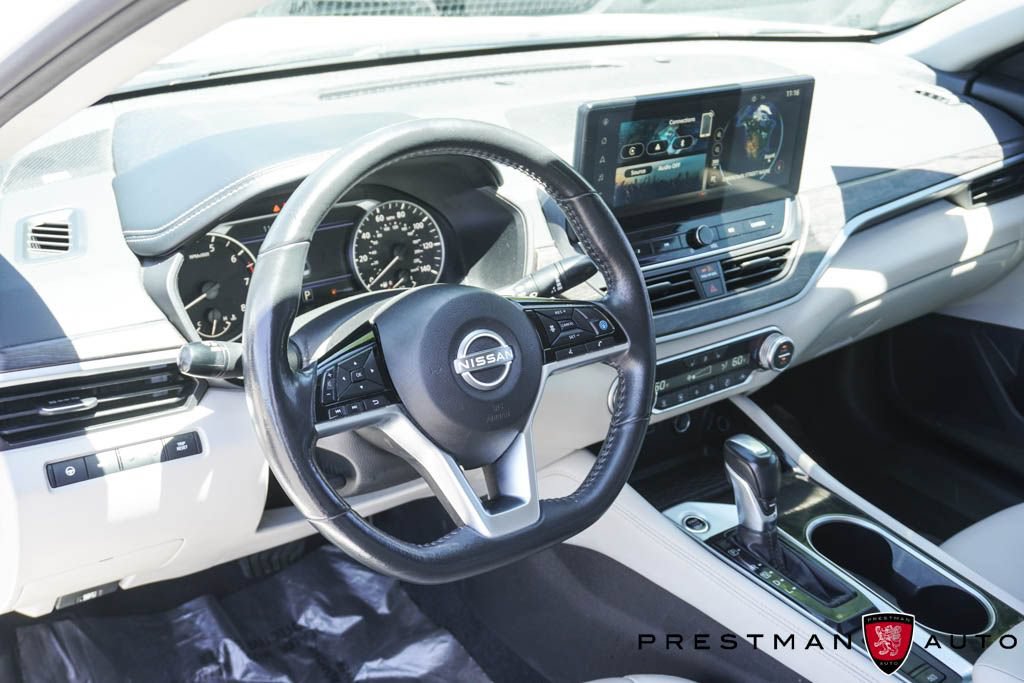 Used 2023 Nissan Altima 2.5 SL AWD/4WD image 24
