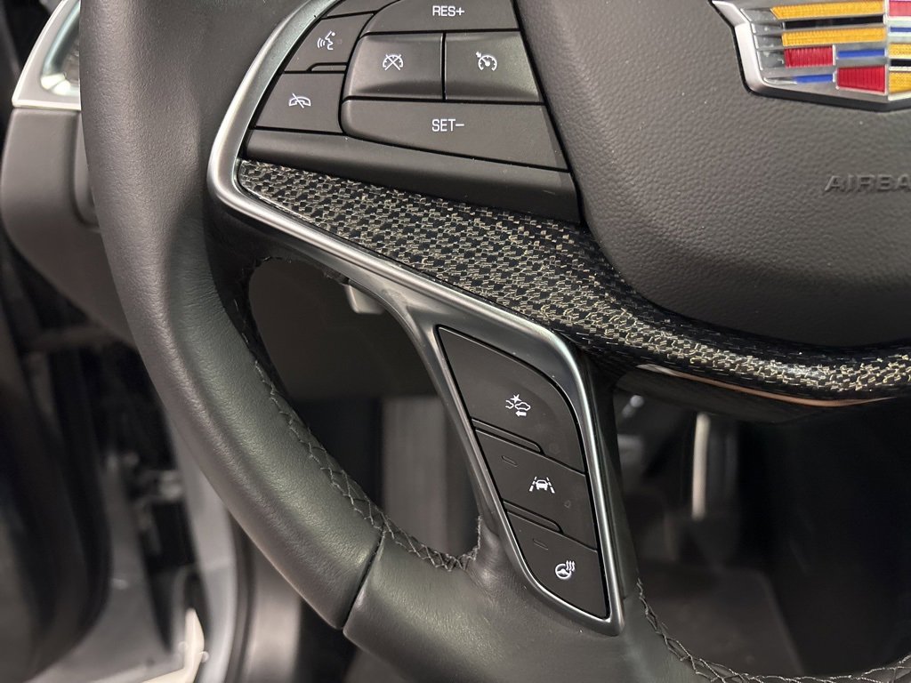 Used 2025 Cadillac XT5 Sportv image 14