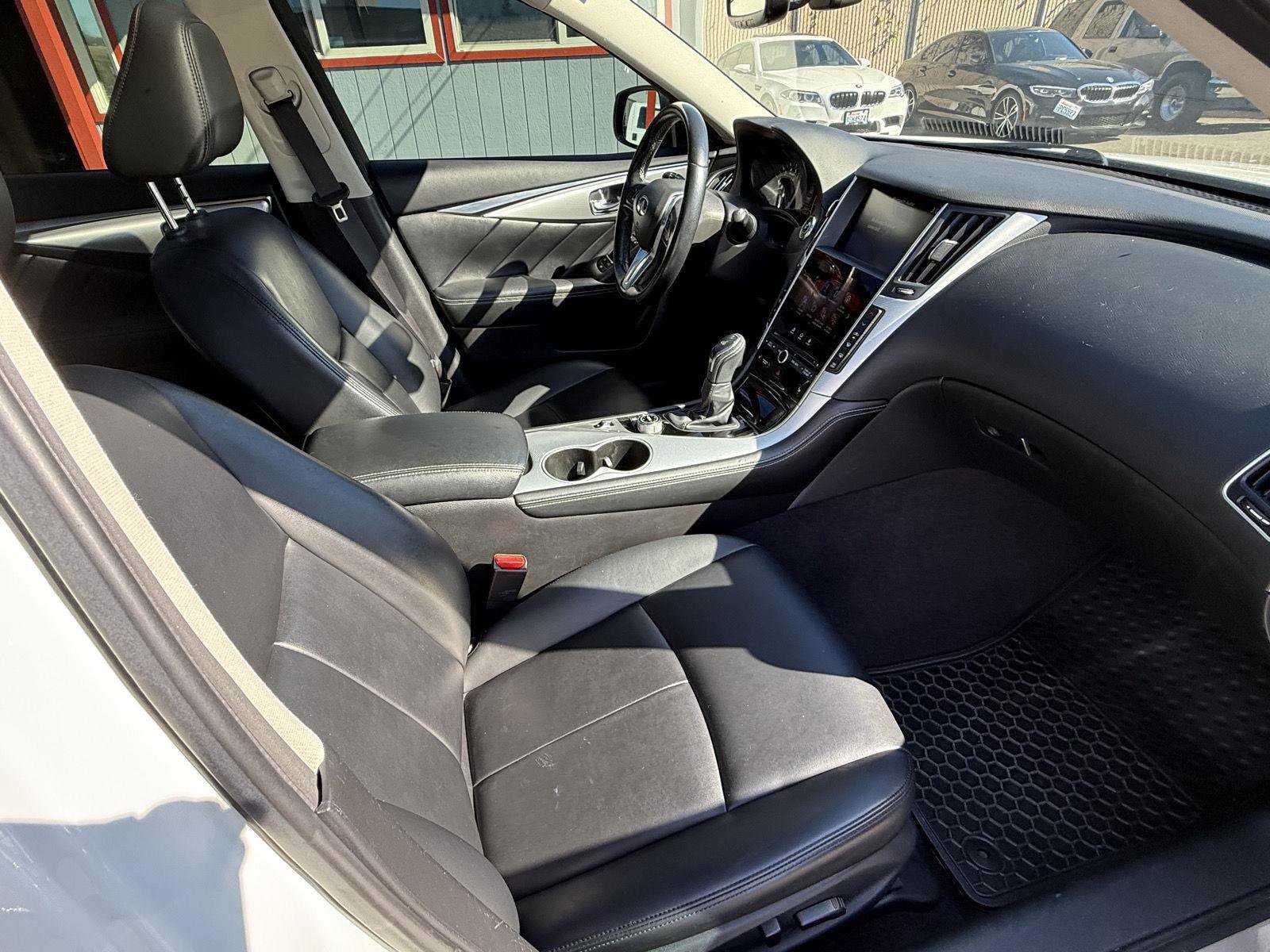 Used 2021 INFINITI Q50 Luxe image 22