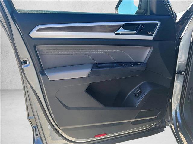 Used 2021 Volkswagen Atlas SEL Premium AWD/4WD image 17