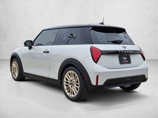 Used 2026 MINI Cooper 2-Door Hardtop FWD image 8