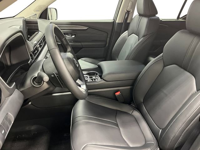 New 2026 Honda Pilot Touring image 14