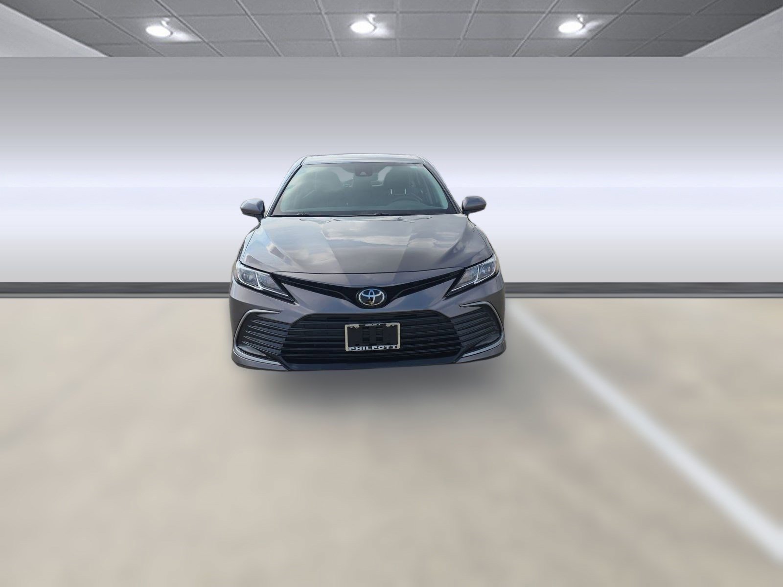 Used 2024 Toyota Camry LE image 5