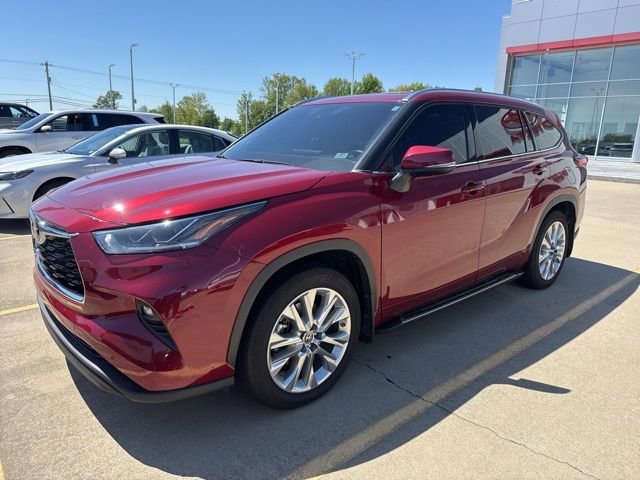Used 2021 Toyota Highlander Limited