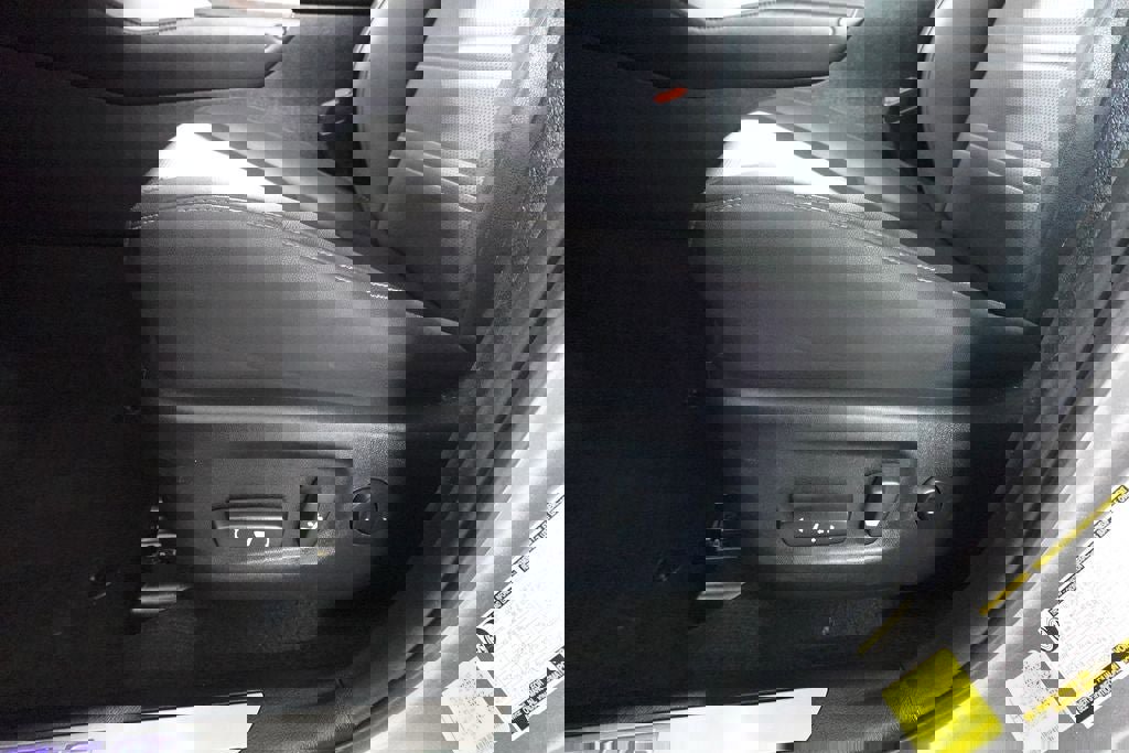 Used 2020 Lexus NX 300h 300h w/ Premium Package image 10