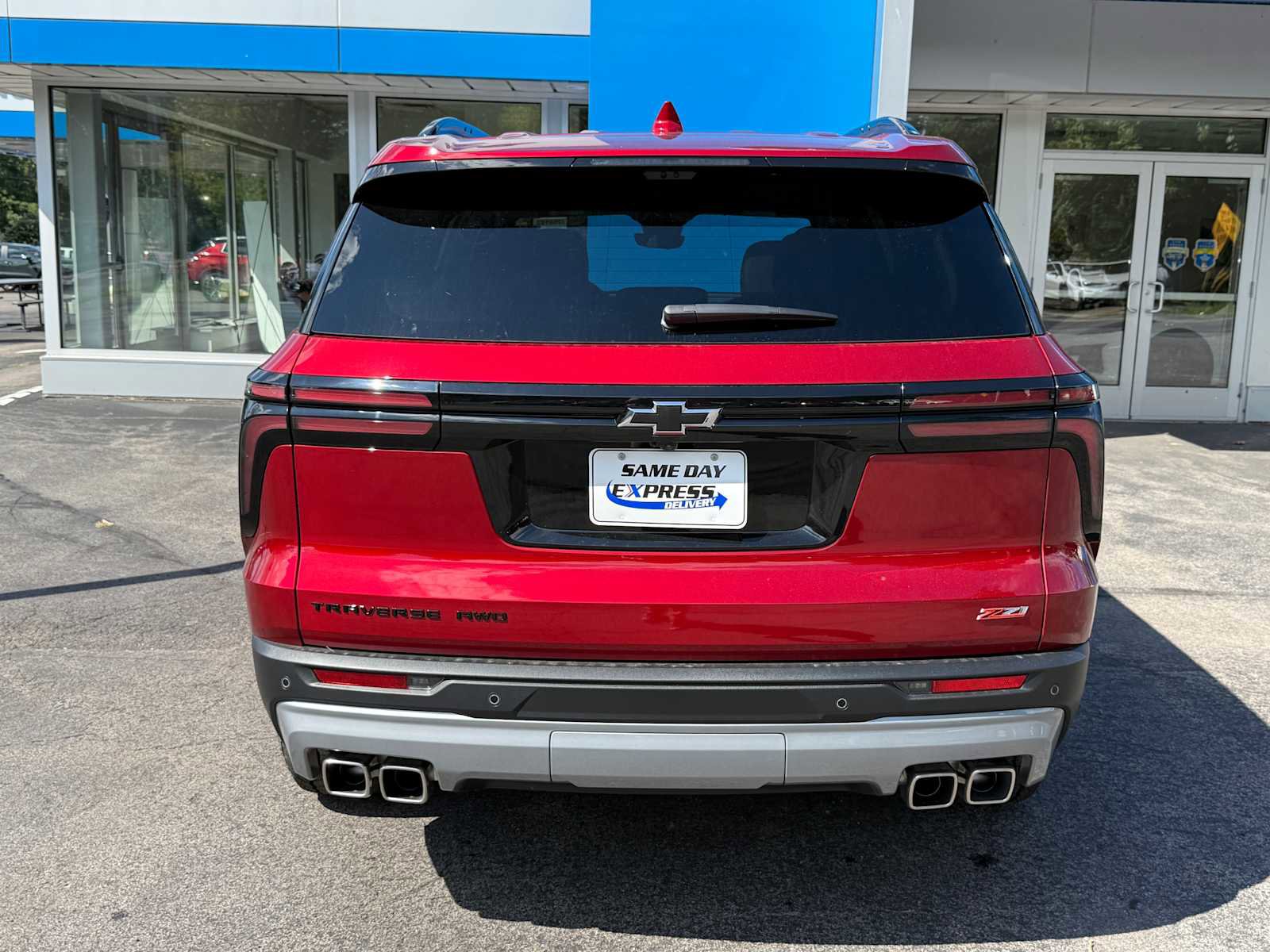 New 2026 Chevrolet Traverse Z71 w/ Driver Confidence Package image 6