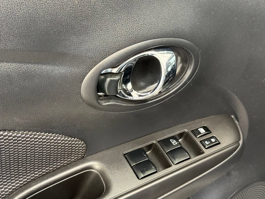 Used 2019 Nissan Versa SV FWD image 14