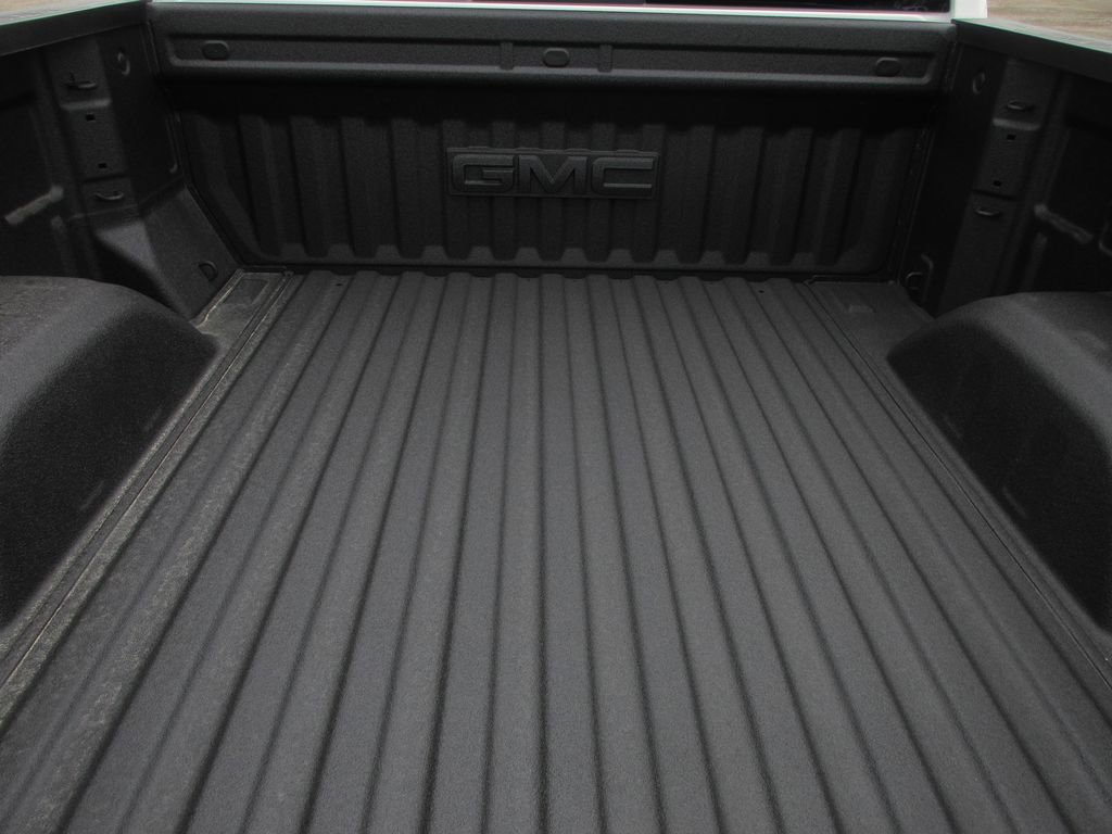 New 2026 GMC Sierra 1500 AT4 w/ AT4 Premium Package AWD/4WD image 9