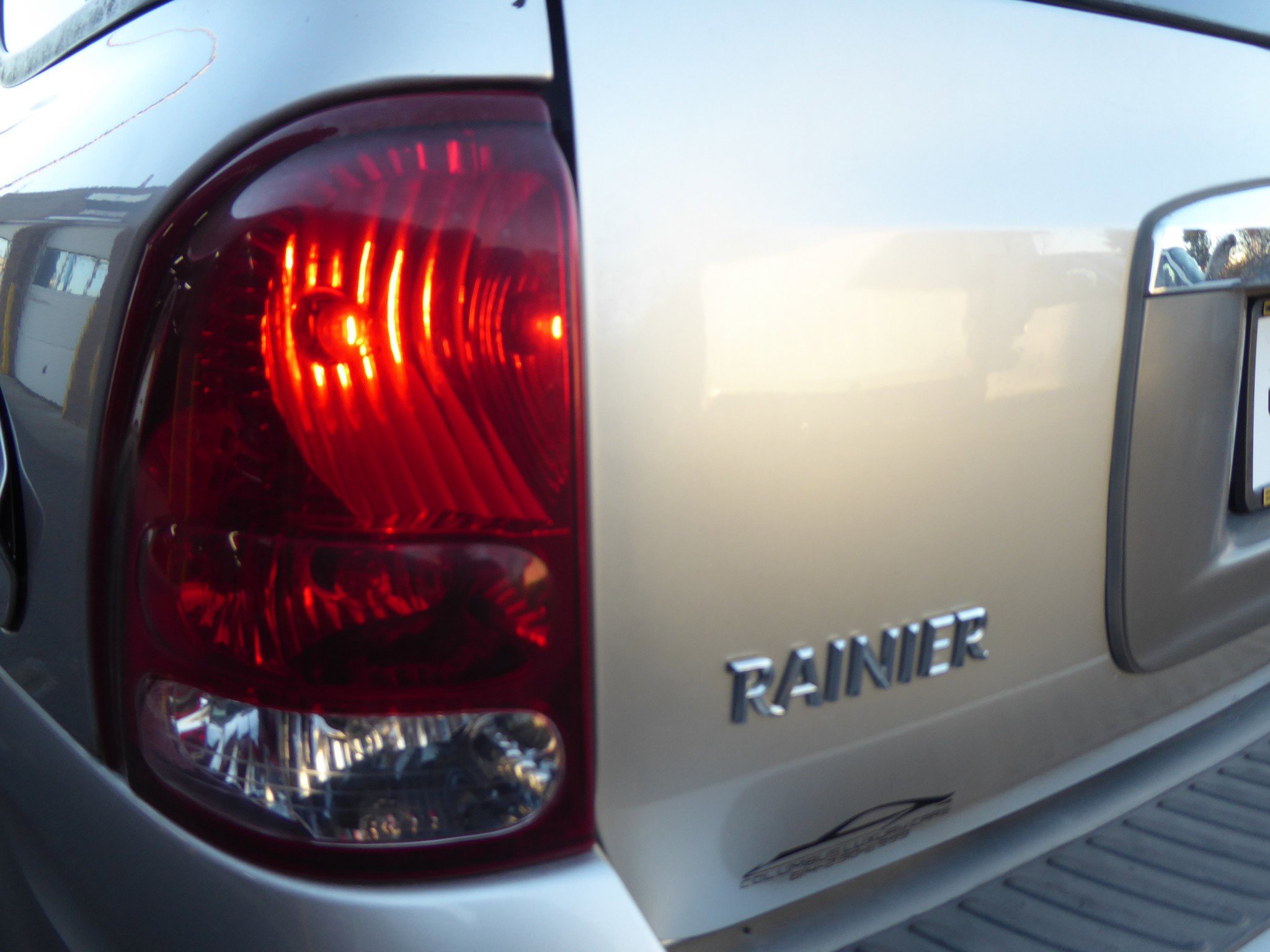 Used 2005 Buick Rainier CXL w/ Luxury Package image 21