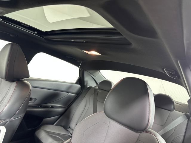 Used 2023 Hyundai Elantra N Line image 12