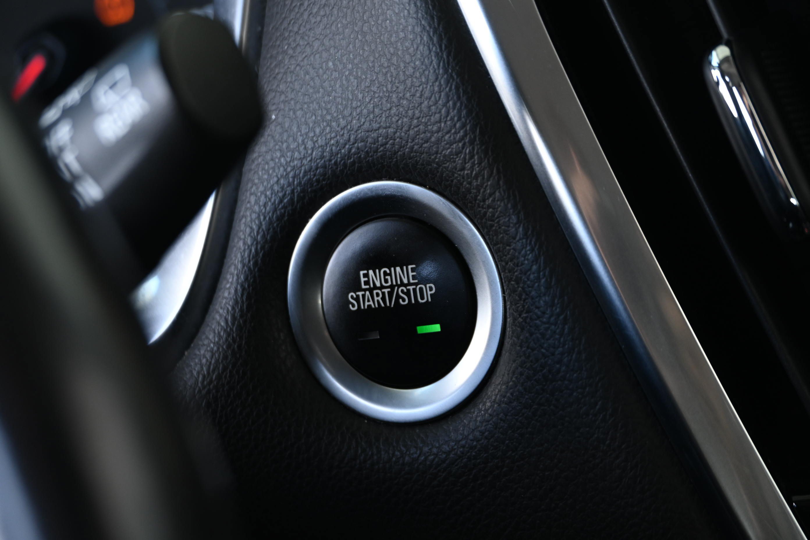 Used 2019 Chevrolet Traverse RS FWD image 33
