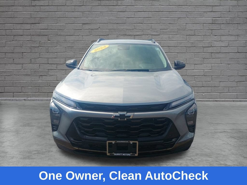Used 2024 Chevrolet Trax ACTIV FWD image 2