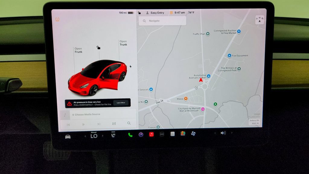 Used 2021 Tesla Model 3 Standard Range Plus RWD image 22
