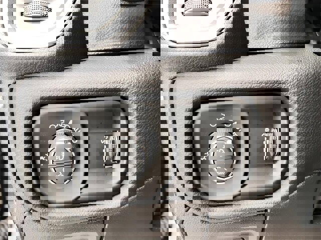 Used 2025 RAM 1500 Big Horn image 19