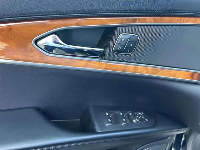 Used 2016 Lincoln MKX Select w/ Select Plus Package AWD/4WD image 11