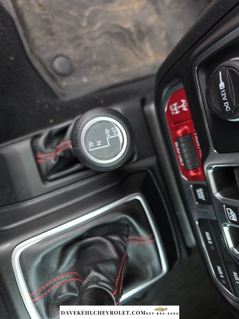 Used 2019 Jeep Wrangler Unlimited Rubicon w/ Dual Top Group AWD/4WD image 24