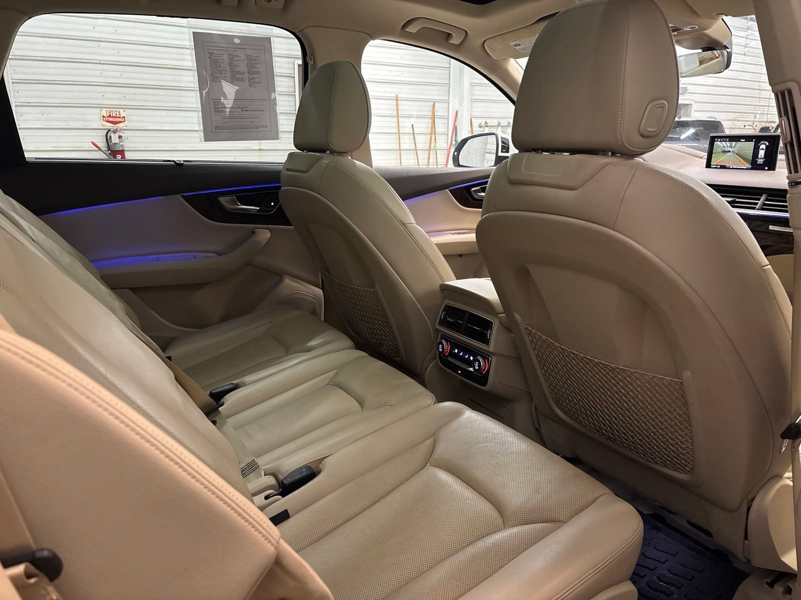 Used 2017 Audi Q7 3.0T Prestige AWD/4WD image 33