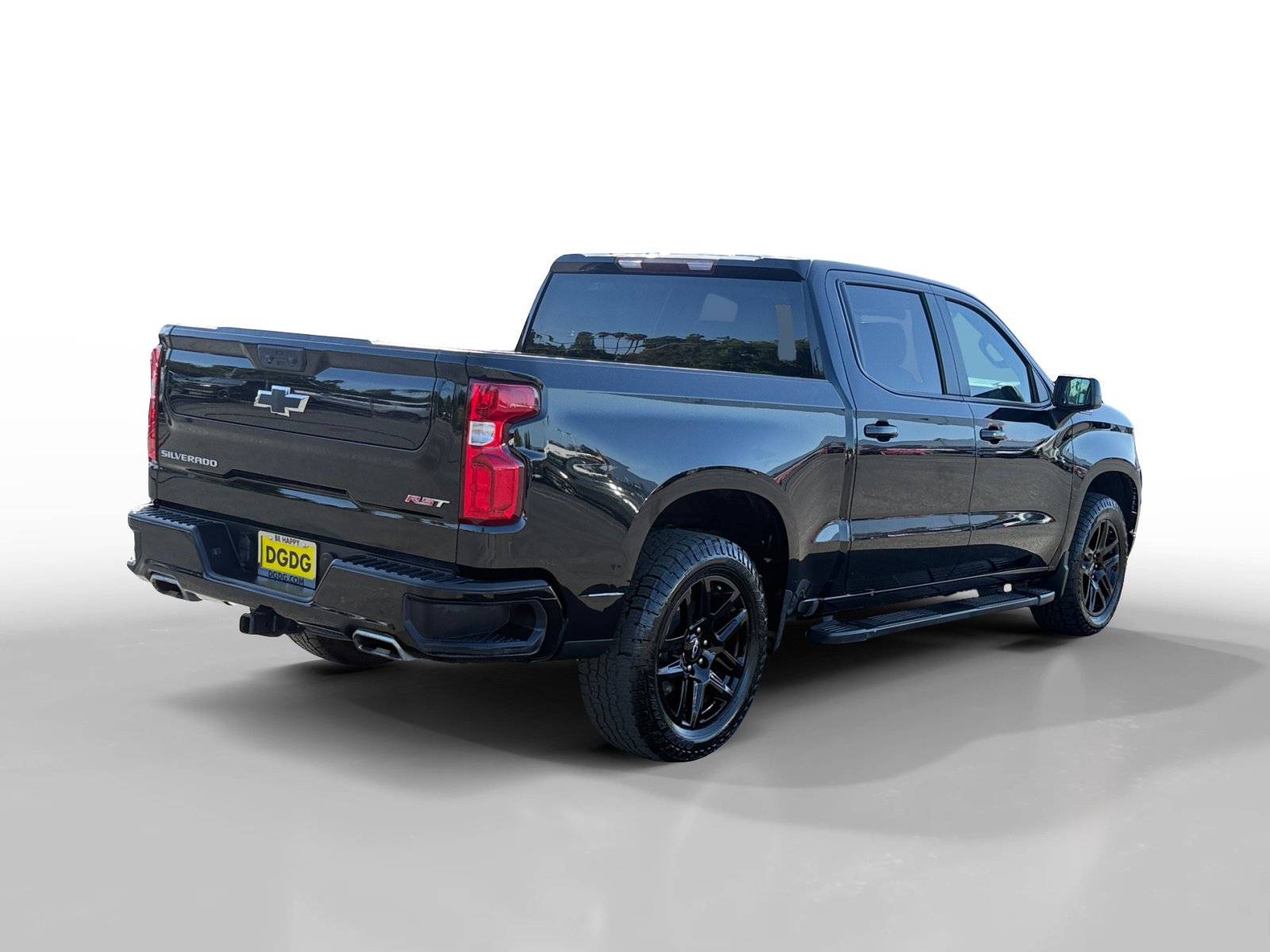 Used 2023 Chevrolet Silverado 1500 RST w/ Z71 Off-Road Package AWD/4WD image 5