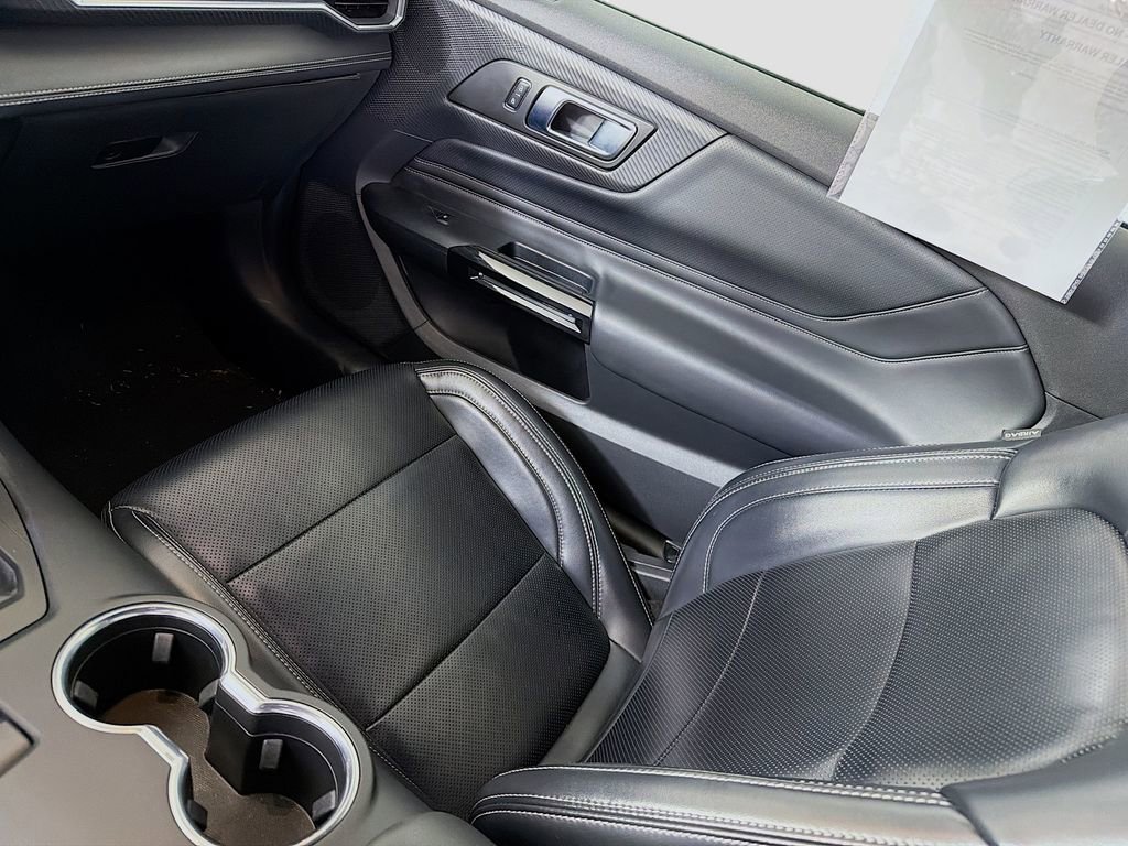 Used 2024 Ford Mustang Premium image 27