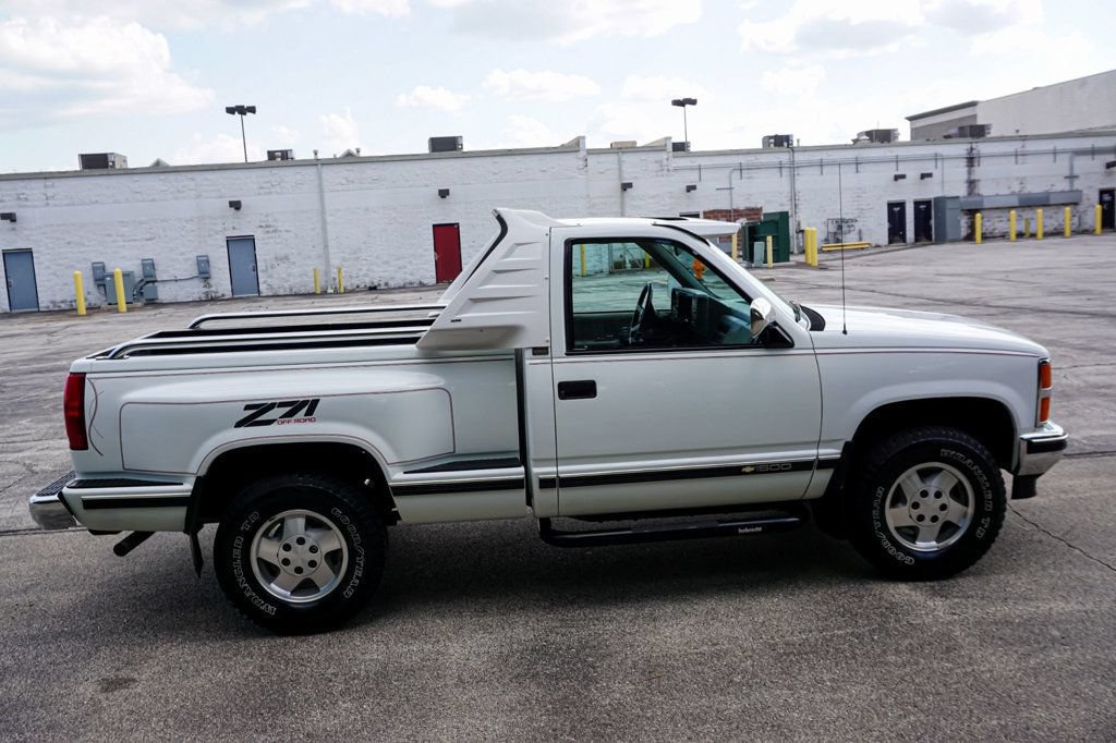 Used 1992 Chevrolet Silverado 1500 4x4 Regular Cab image 56