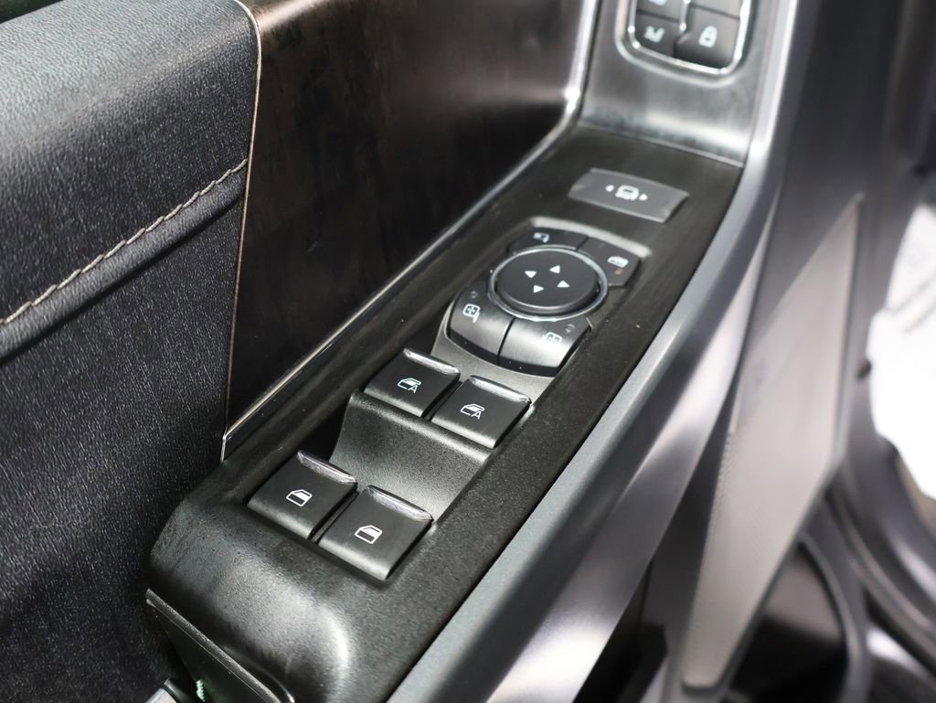 Used 2022 Ford F150 Lariat image 16
