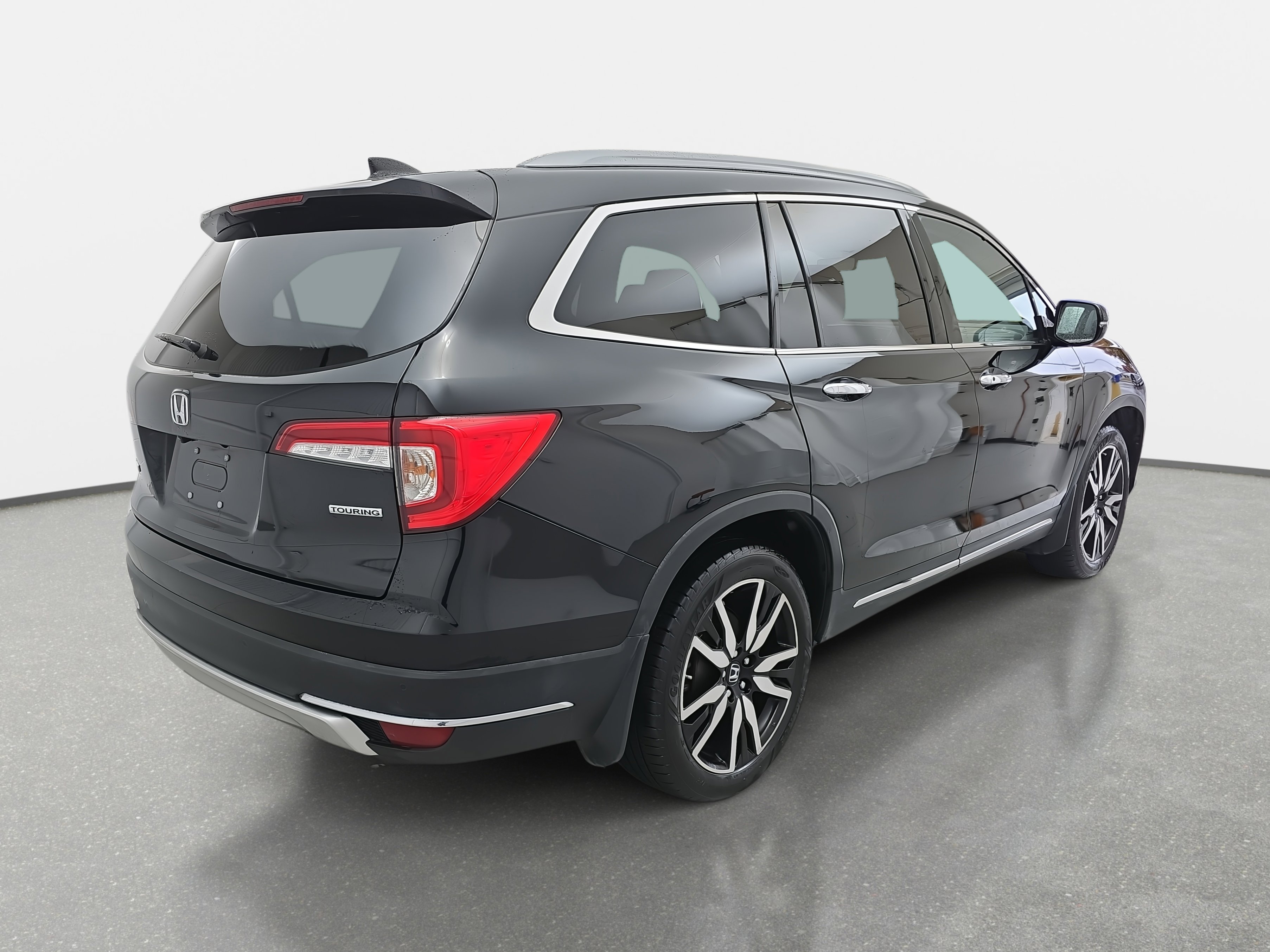 Used 2022 Honda Pilot Touring image 5
