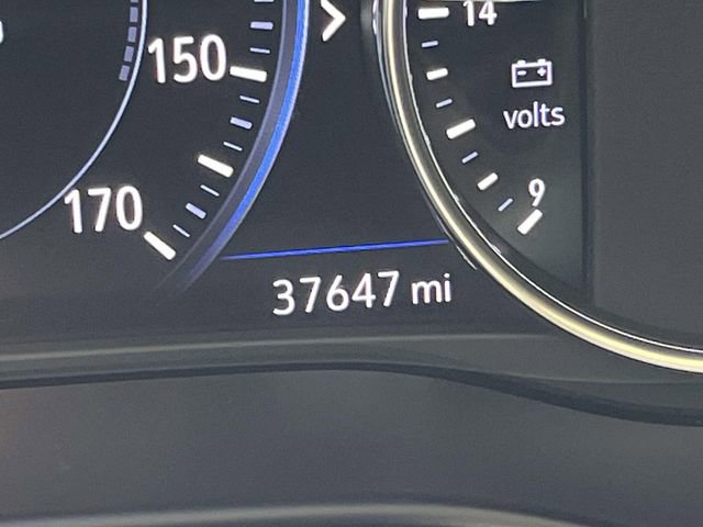 Certified 2024 Buick Enclave Avenir w/ Avenir Technology Package image 38