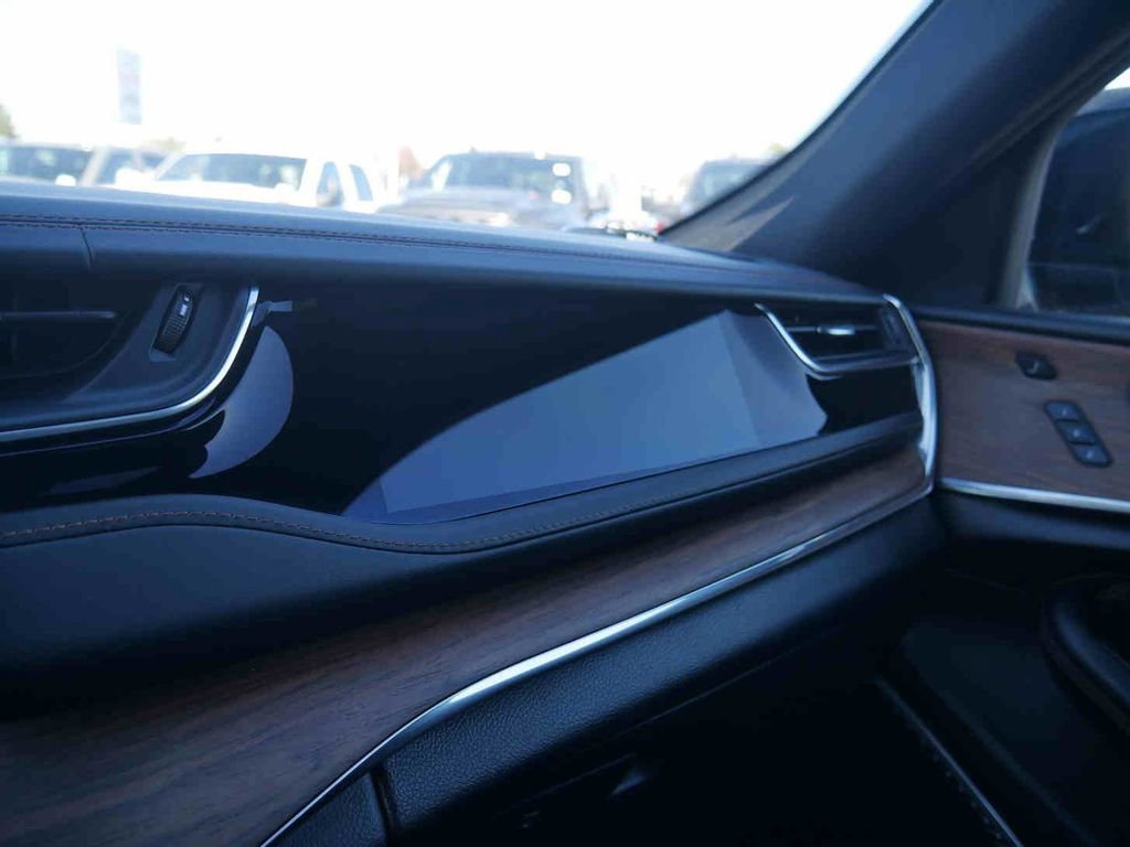 Used 2023 Jeep Grand Cherokee Summit w/ Adv Protech Group IV image 38