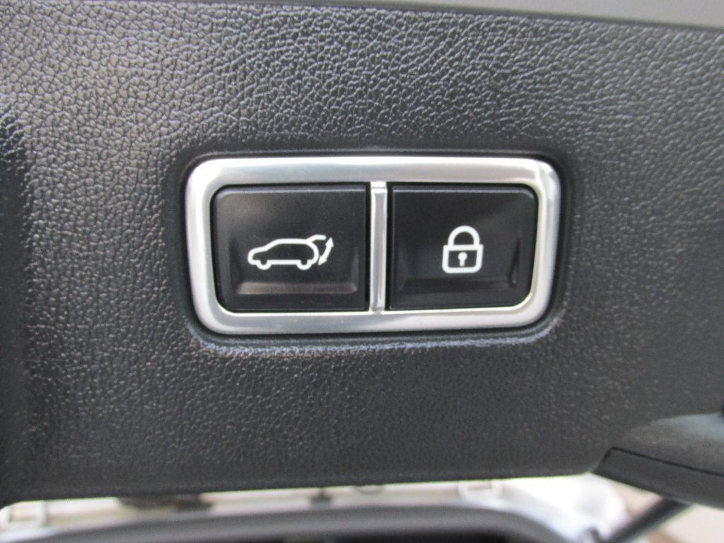 Used 2022 Kia Sorento SX Prestige w/ Panoramic Sunroof Package image 38