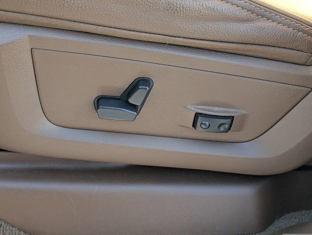 Used 2023 RAM 2500 Limited image 15