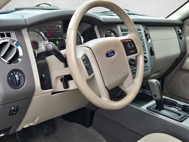 Used 2013 Ford Expedition XLT w/ HD Trailer Tow Pkg image 9