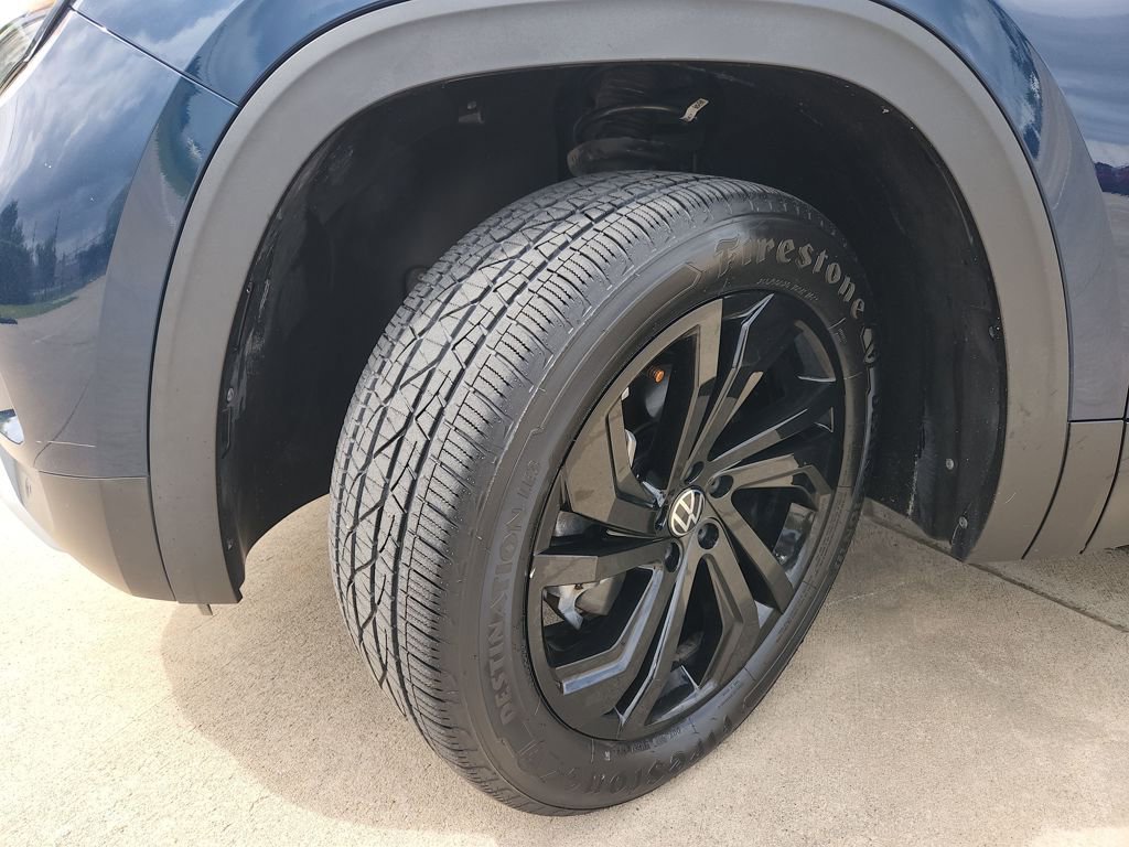 Used 2022 Volkswagen Atlas SE image 31