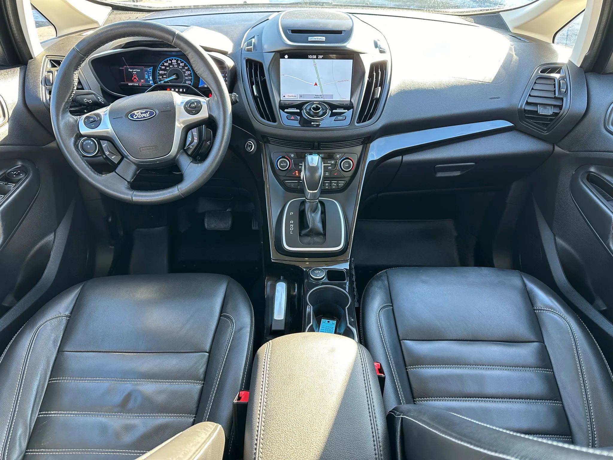 Used 2017 Ford C-MAX Energi Titanium w/ Equipment Group 501A image 11