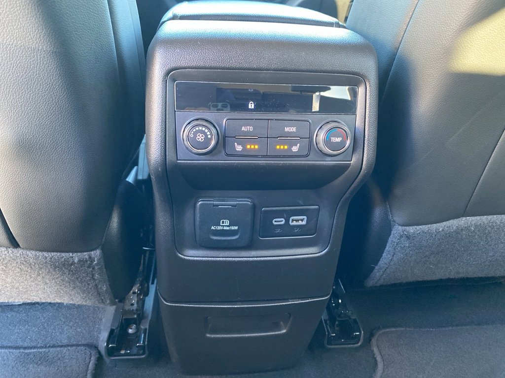 Used 2023 GMC Acadia Denali image 35