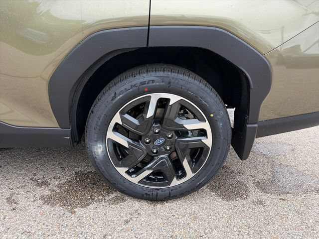 New 2026 Subaru Forester Premium AWD/4WD image 19