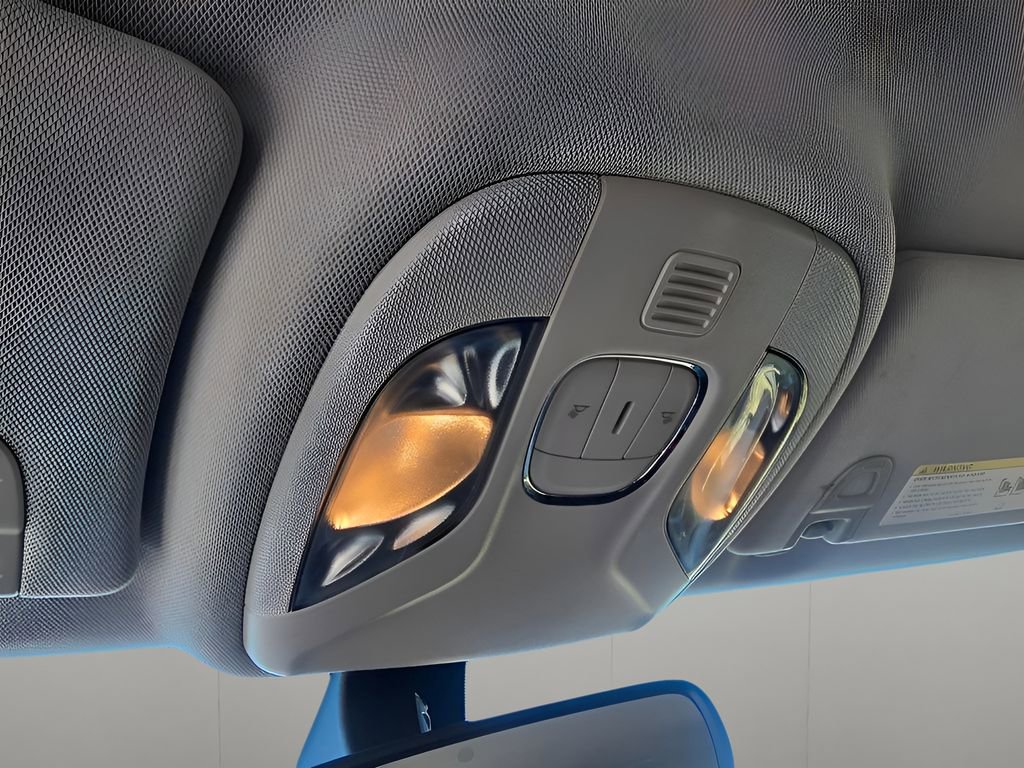 Used 2018 Jeep Compass Latitude w/ Popular Equipment Group image 24